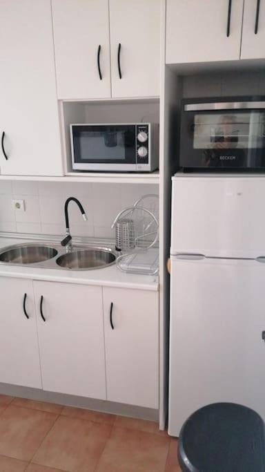 Views, Family & Private Parking In Alto Albayzin Apartment *